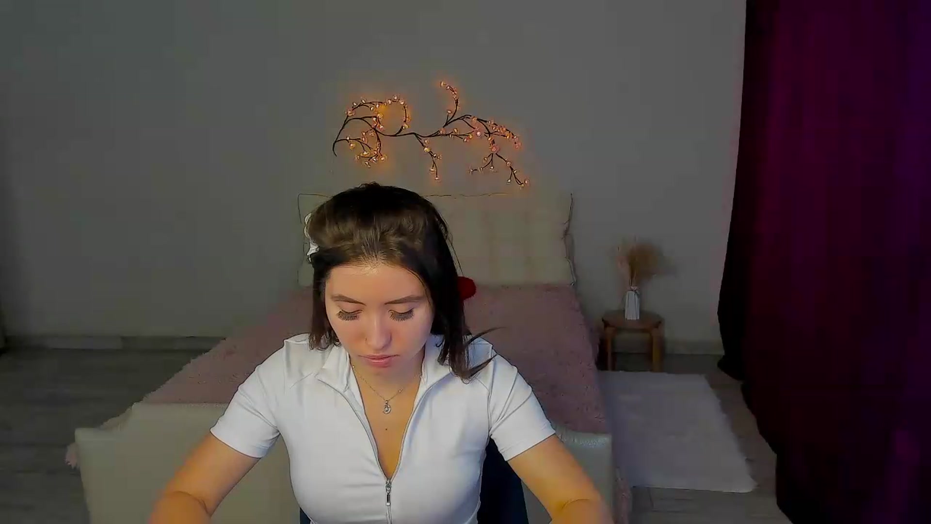Gallery image thumbnail from MonicaLaRue's myfreecams stream on, 05/29/2026, 11:46 image 14 of 20