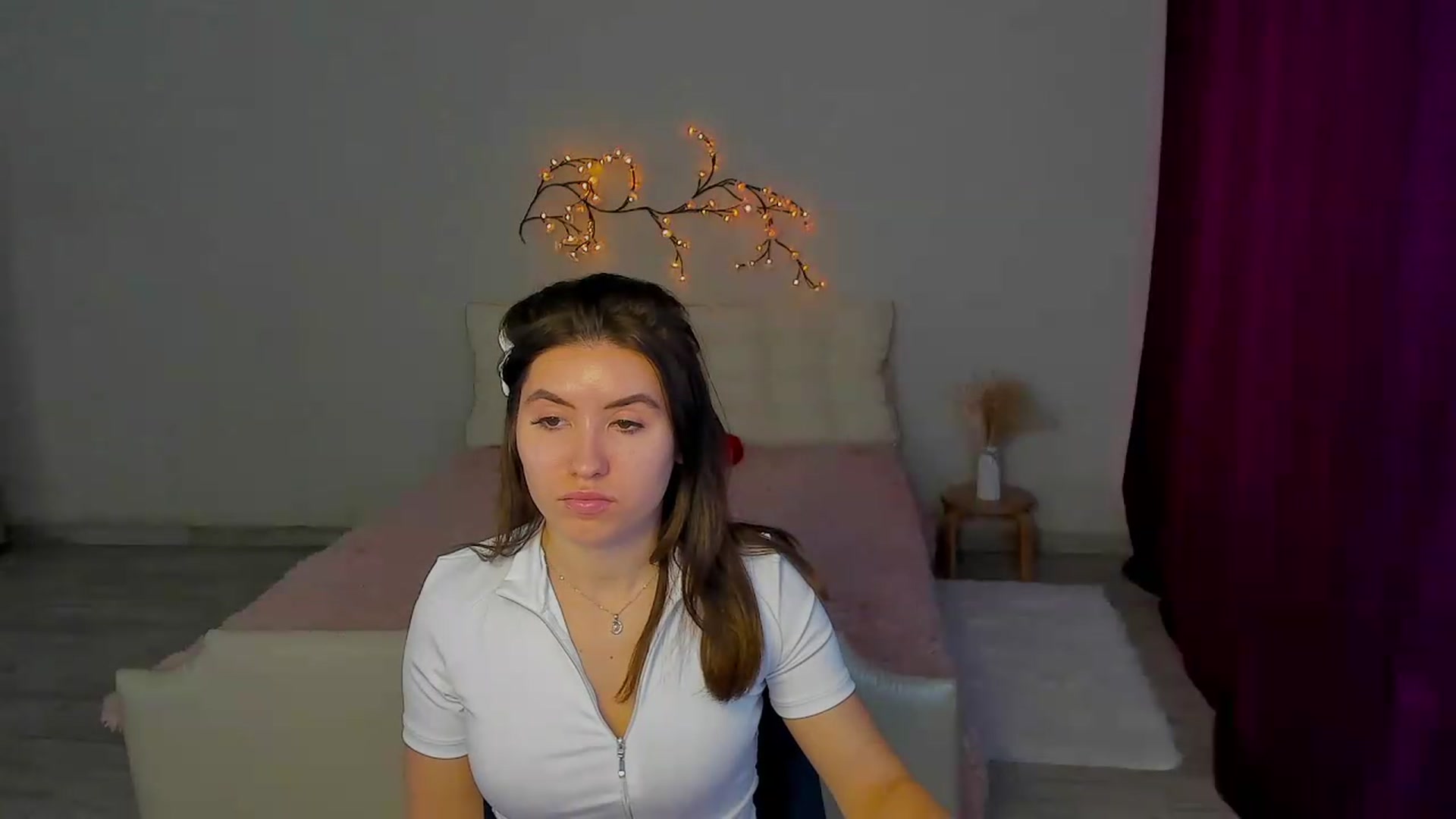 Gallery image thumbnail from MonicaLaRue's myfreecams stream on, 05/29/2026, 11:46 image 16 of 20