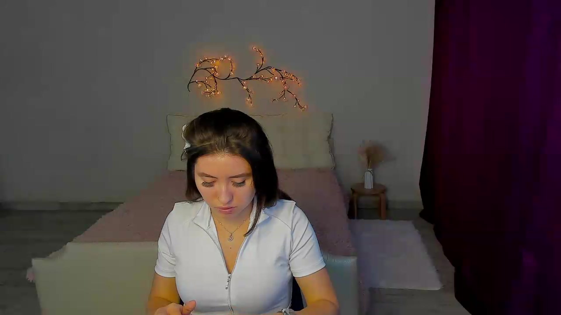 Gallery image thumbnail from MonicaLaRue's myfreecams stream on, 05/29/2026, 13:23 image 2 of 20