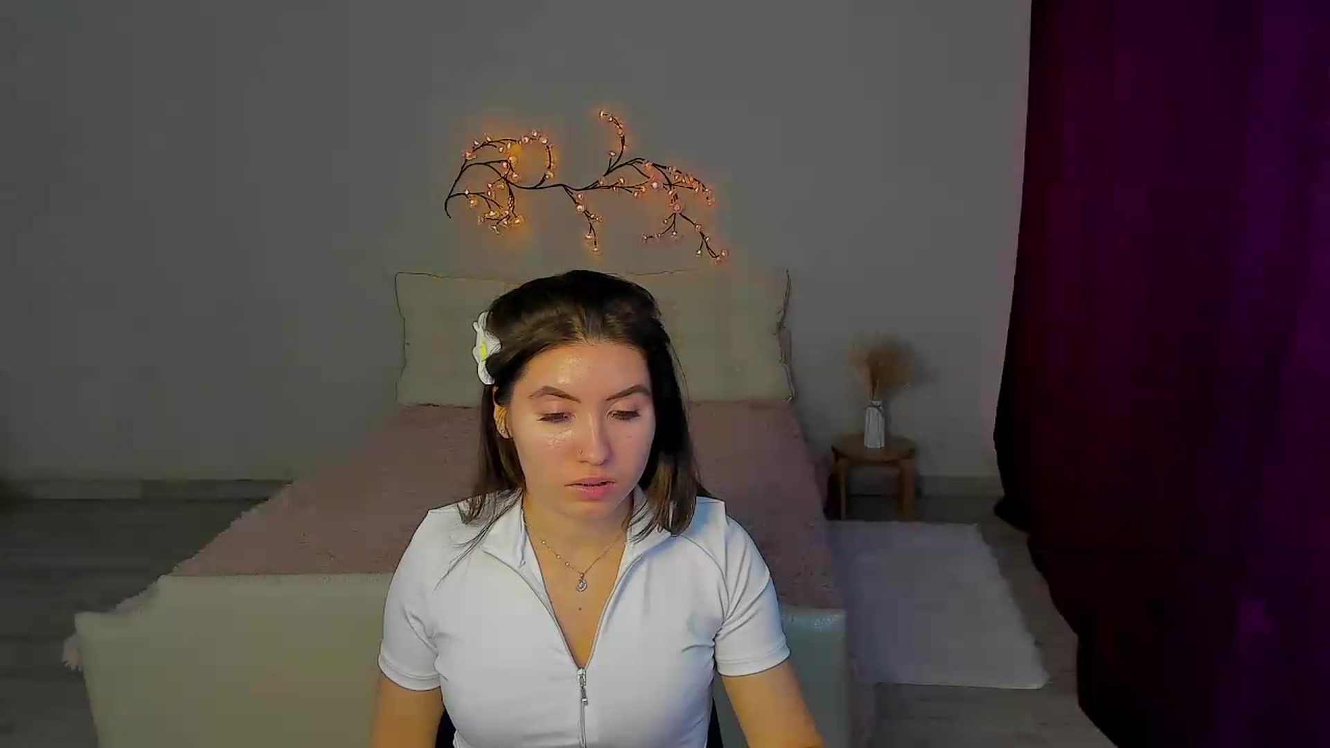 Gallery image thumbnail from MonicaLaRue's myfreecams stream on, 05/29/2026, 13:23 image 3 of 20