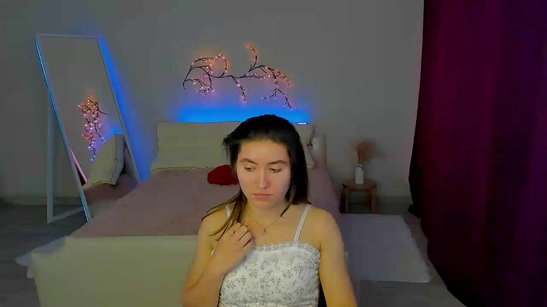 Gallery image thumbnail from MonicaLaRue's myfreecams stream on, 05/29/2026, 15:19 image 7 of 20