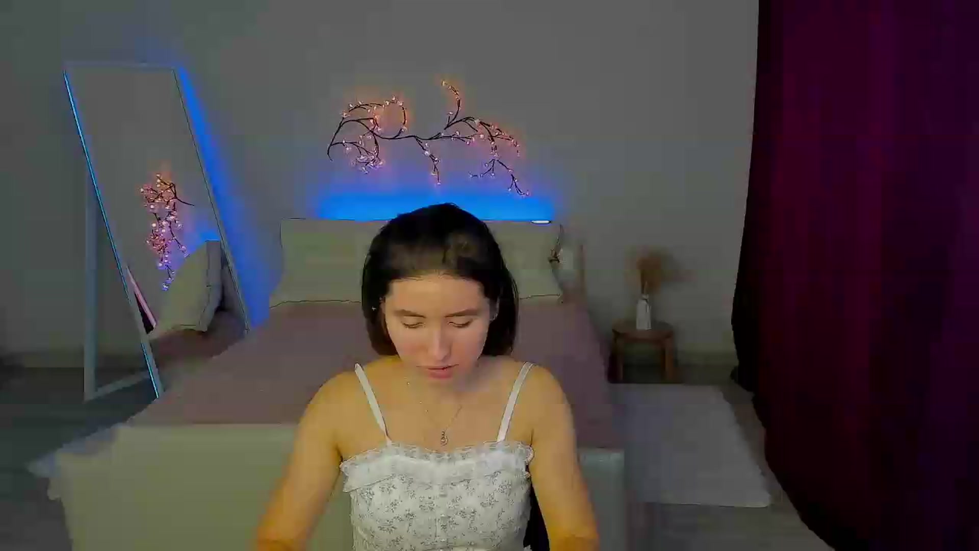 Gallery image thumbnail from MonicaLaRue's myfreecams stream on, 05/29/2026, 15:38 image 5 of 20