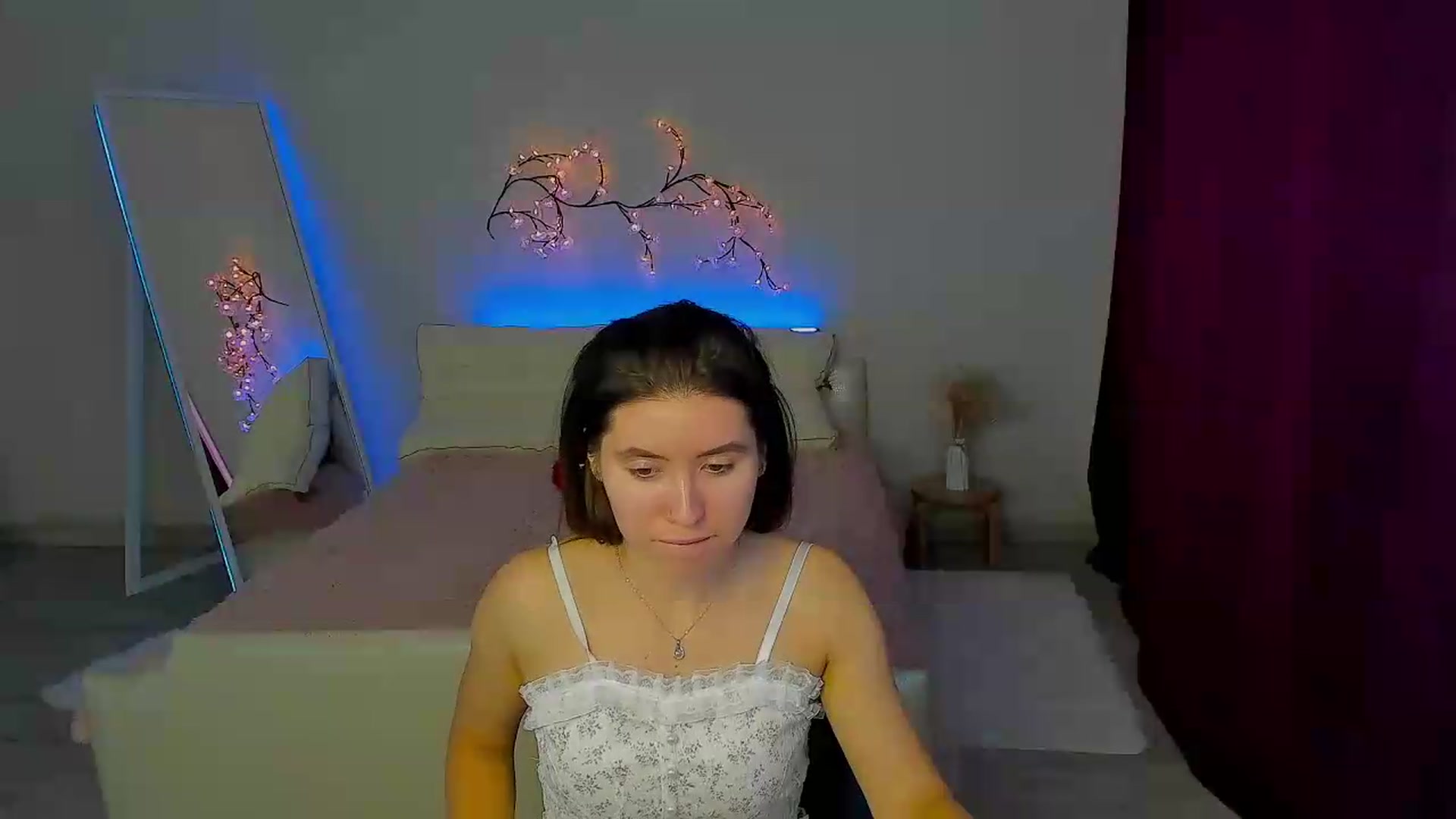 Gallery image thumbnail from MonicaLaRue's myfreecams stream on, 05/29/2026, 15:38 image 10 of 20