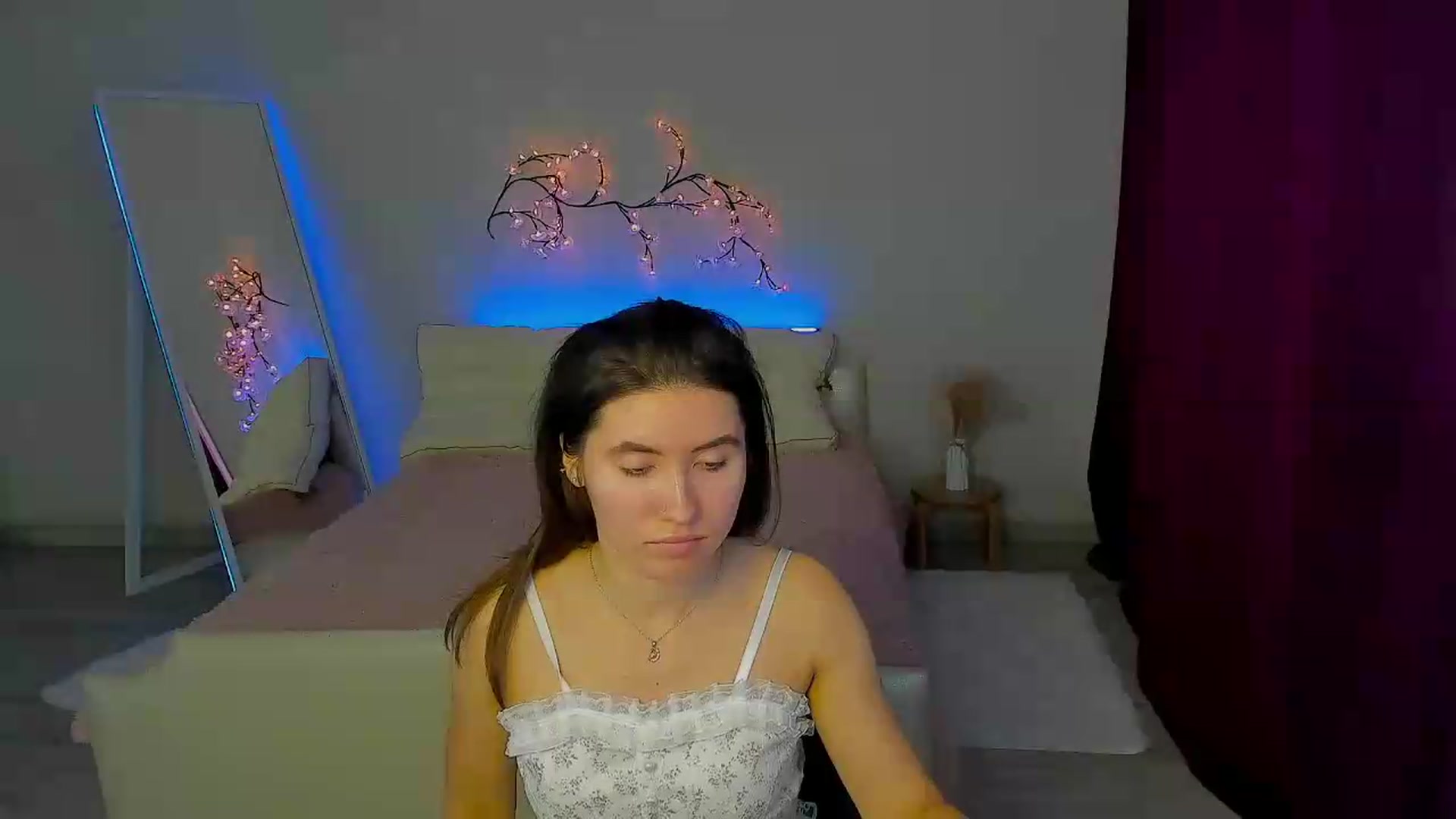 Gallery image thumbnail from MonicaLaRue's myfreecams stream on, 05/29/2026, 15:38 image 16 of 20