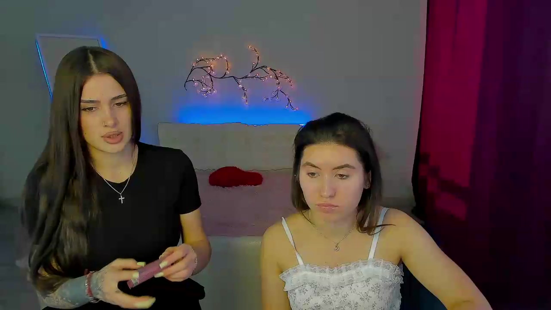 Gallery image thumbnail from MonicaLaRue's myfreecams stream on, 05/29/2026, 16:11 image 12 of 20