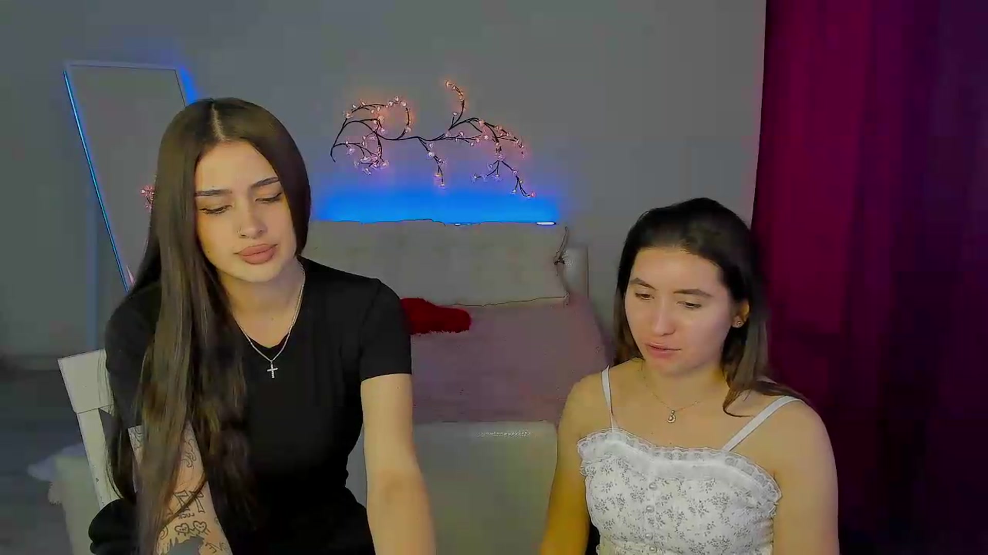 Gallery image thumbnail from MonicaLaRue's myfreecams stream on, 05/29/2026, 16:11 image 4 of 20