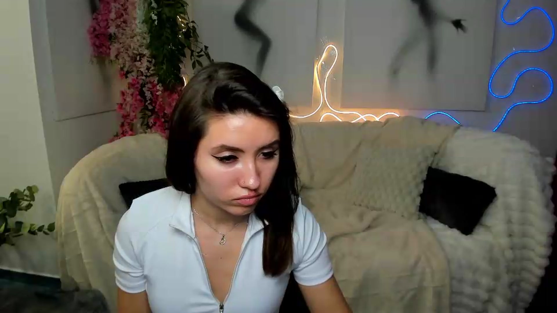 Gallery image thumbnail from MonicaLaRue's myfreecams stream on, 06/01/2026, 13:25 image 11 of 20