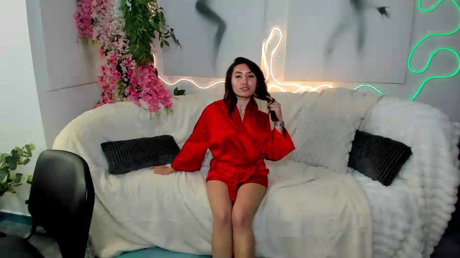 Gallery image thumbnail from MonicaLaRue's myfreecams stream on, 06/01/2026, 15:23 image 10 of 20