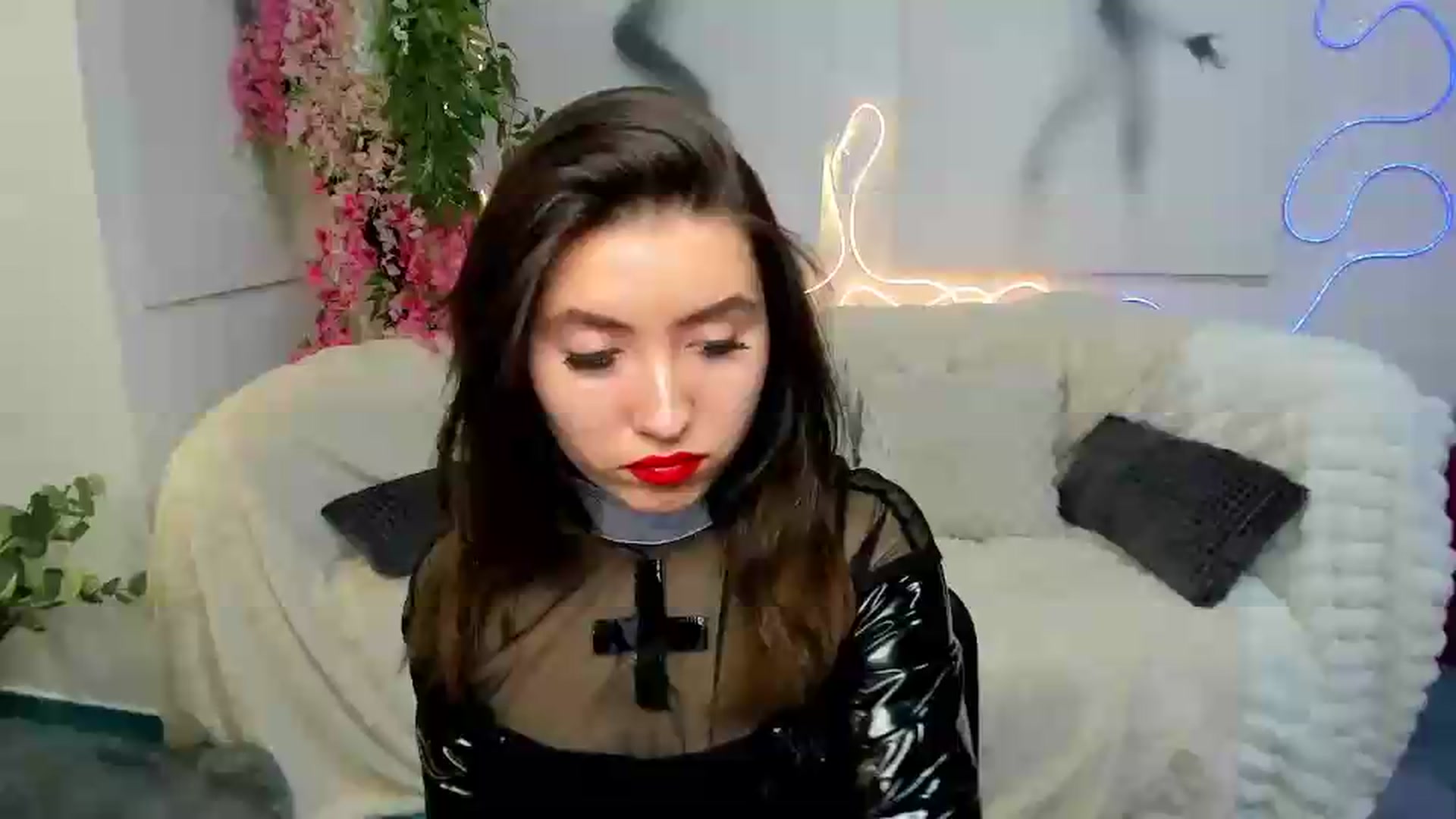 Gallery image thumbnail from MonicaLaRue's myfreecams stream on, 06/02/2026, 07:12 image 11 of 20