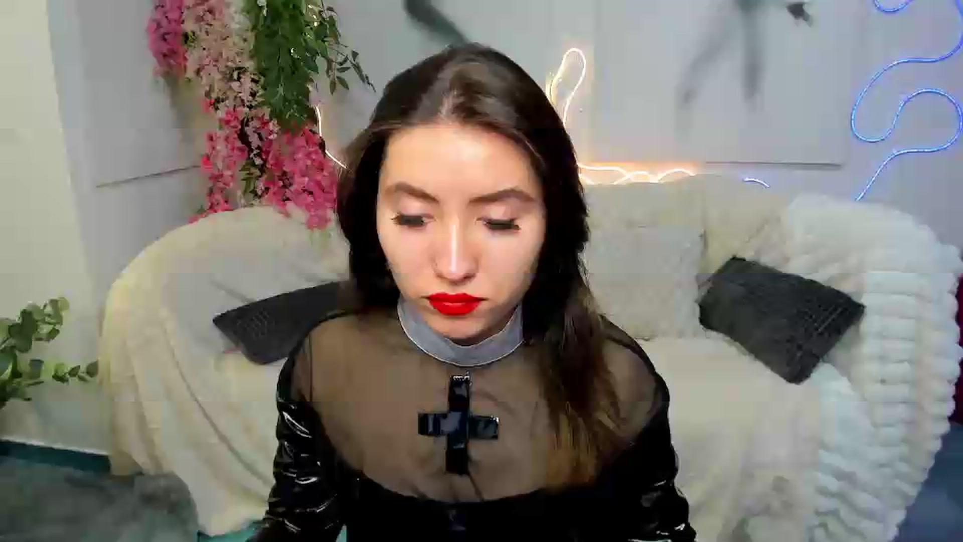 Gallery image thumbnail from MonicaLaRue's myfreecams stream on, 06/02/2026, 07:12 image 3 of 20