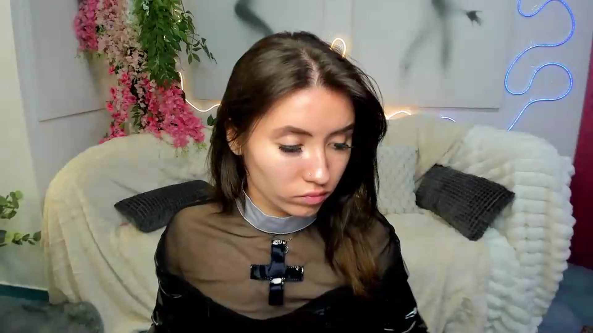 Gallery image thumbnail from MonicaLaRue's myfreecams stream on, 06/02/2026, 08:54 image 8 of 20