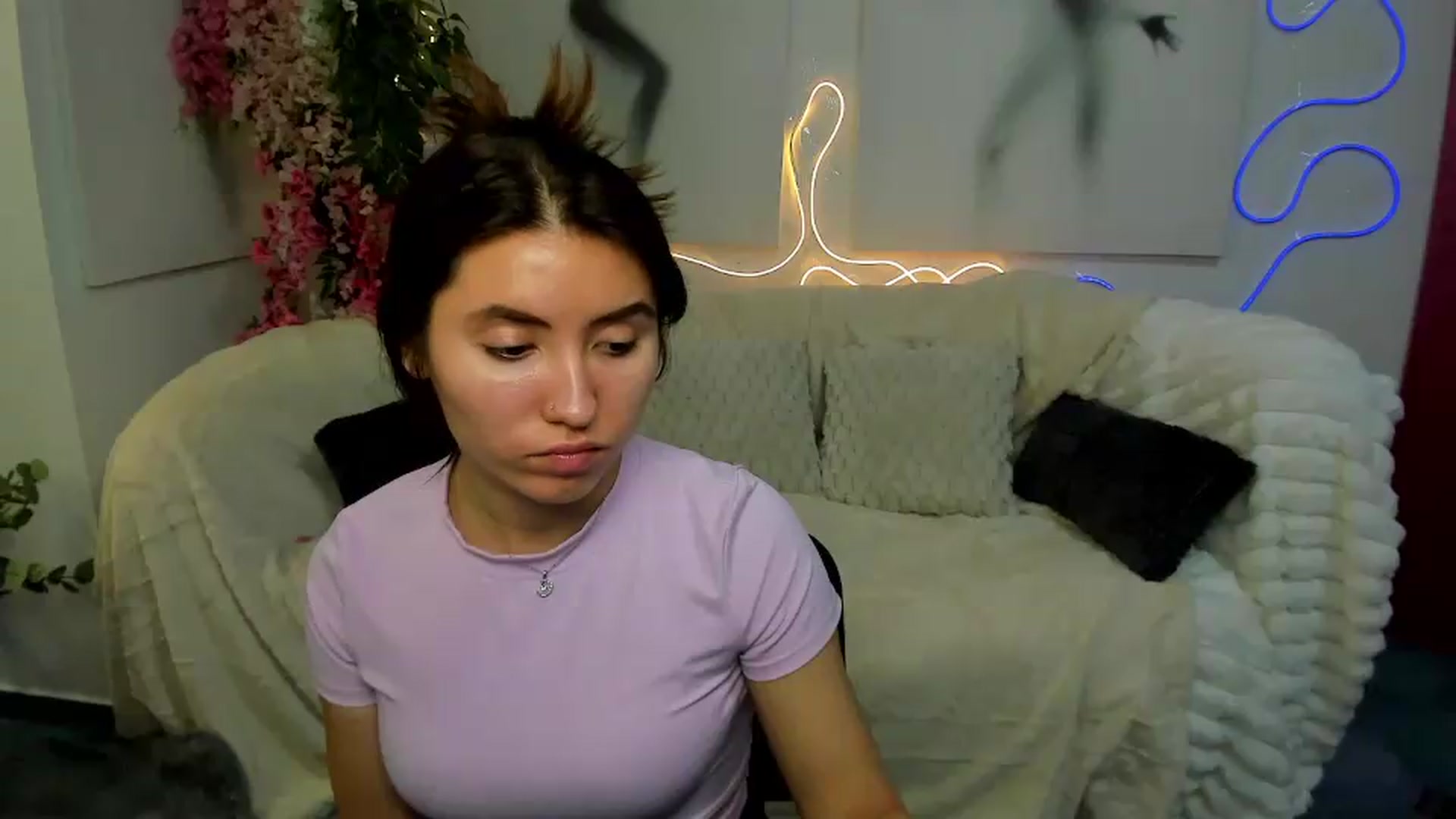 Gallery image thumbnail from MonicaLaRue's myfreecams stream on, 06/02/2026, 10:17 image 8 of 20
