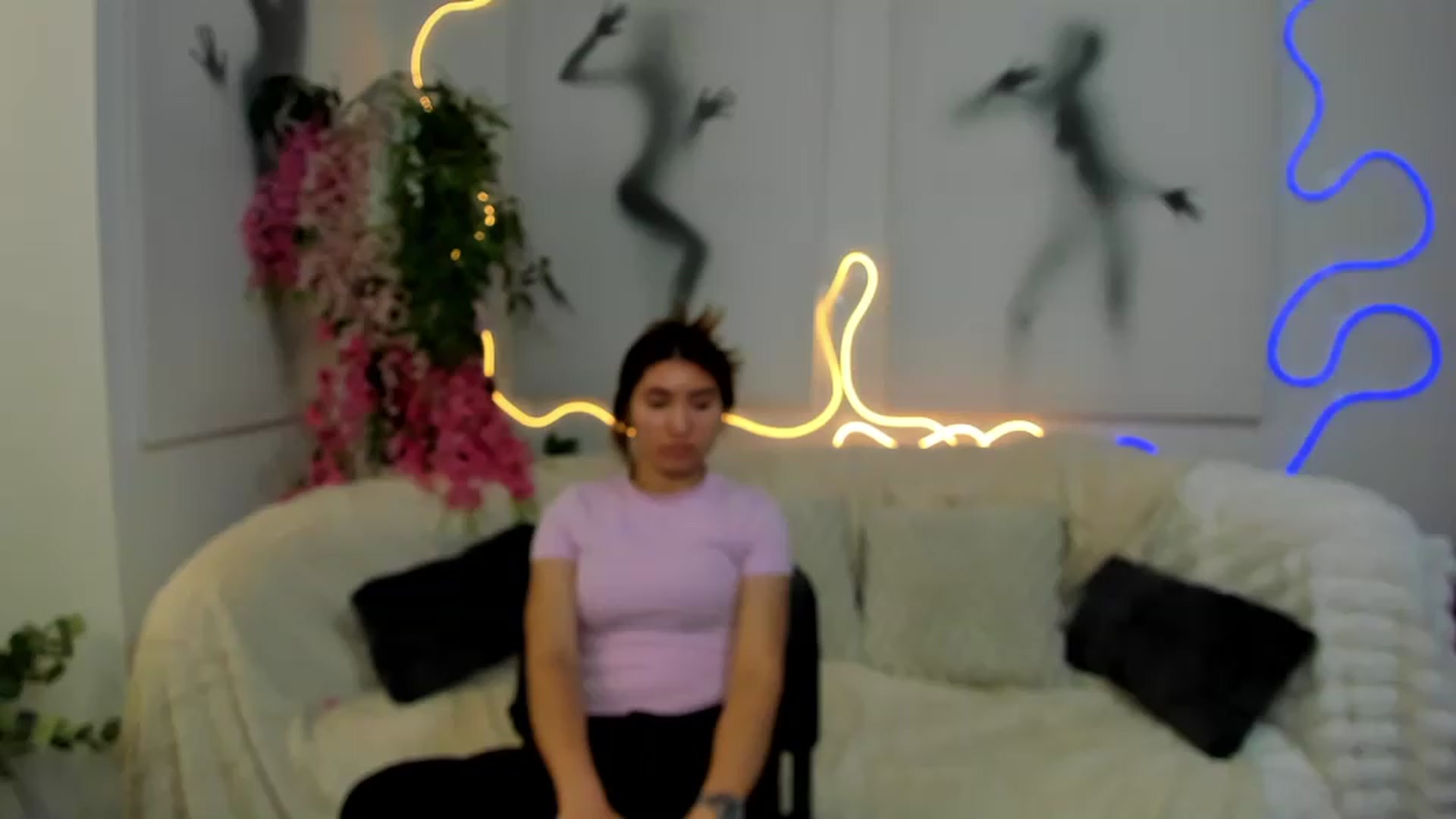 Gallery image thumbnail from MonicaLaRue's myfreecams stream on, 06/02/2026, 10:17 image 20 of 20