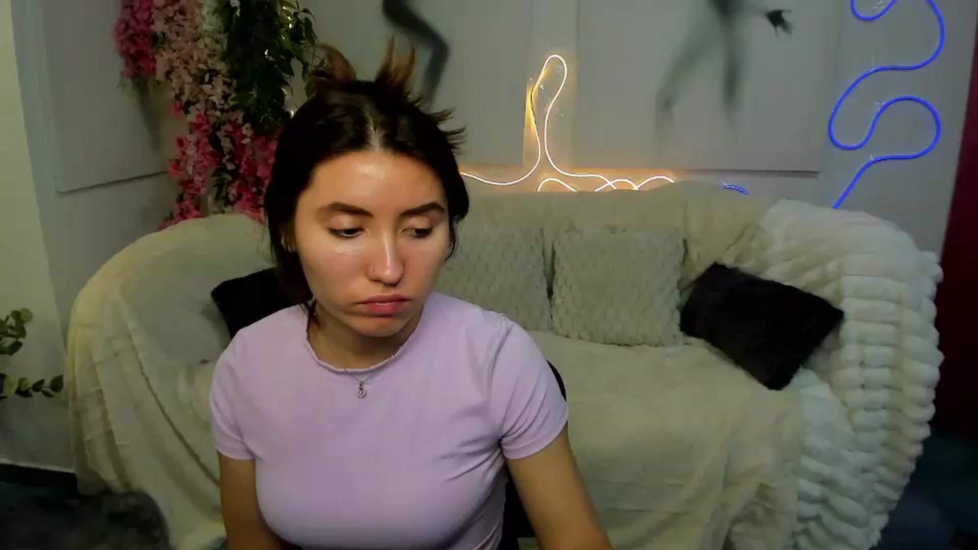 Gallery image thumbnail from MonicaLaRue's myfreecams stream on, 06/02/2026, 10:17 image 3 of 20