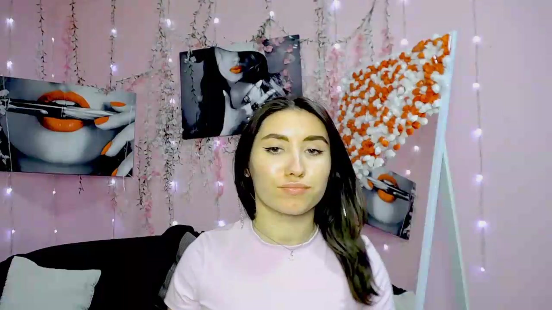 Gallery image thumbnail from MonicaLaRue's myfreecams stream on, 06/03/2026, 13:50 image 7 of 20