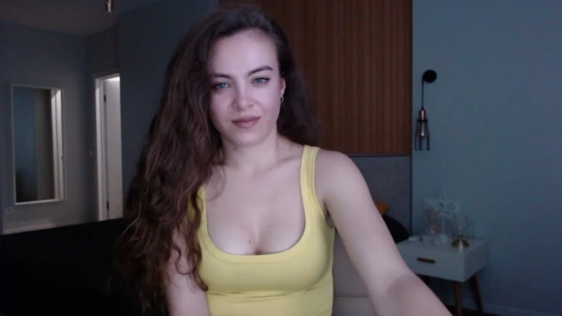 Gallery image thumbnail from MonicaLeCruze's myfreecams stream on, 06/08/2023, 13:49 image 2 of 20