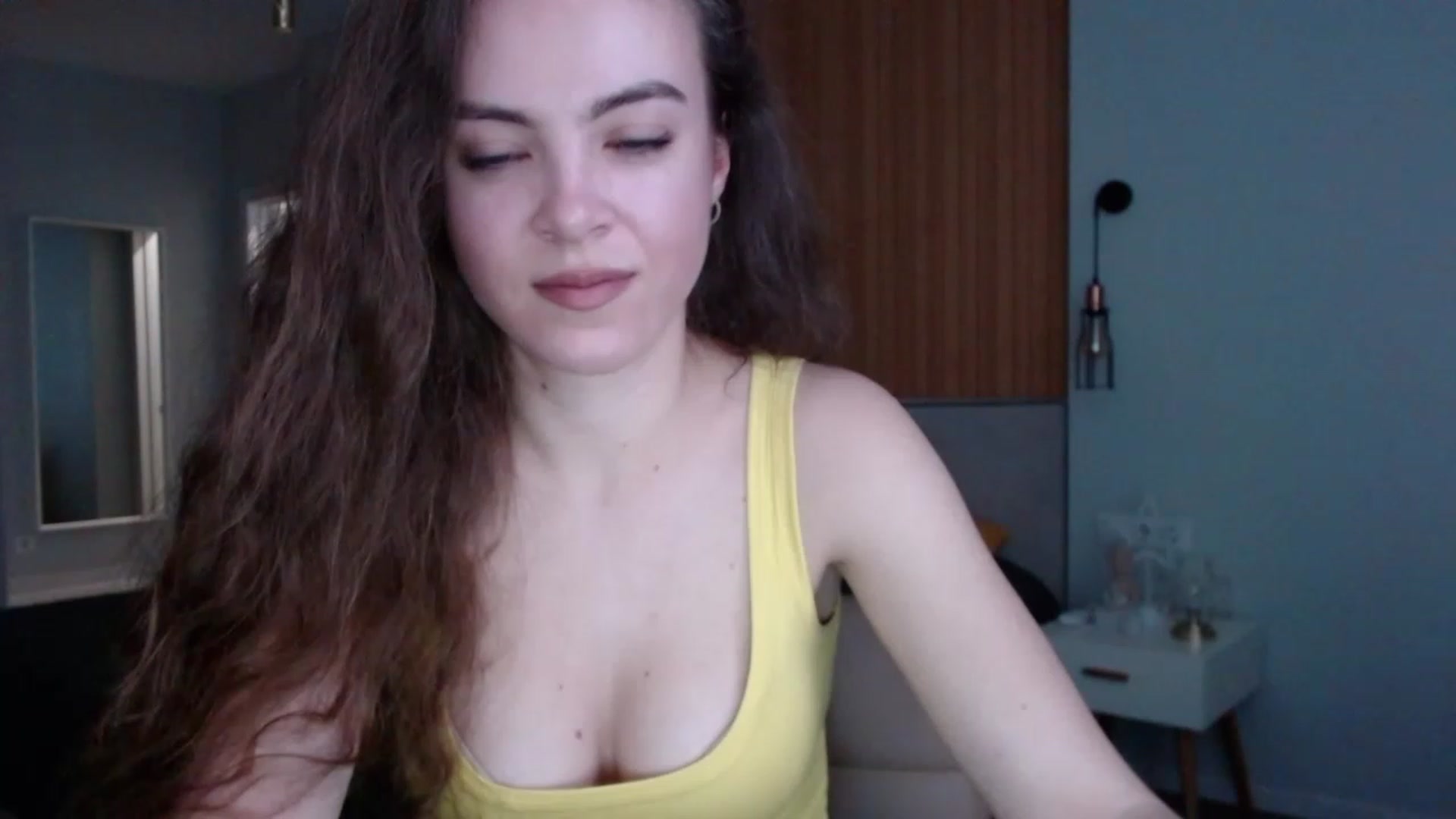Gallery image thumbnail from MonicaLeCruze's myfreecams stream on, 06/08/2023, 13:49 image 6 of 20