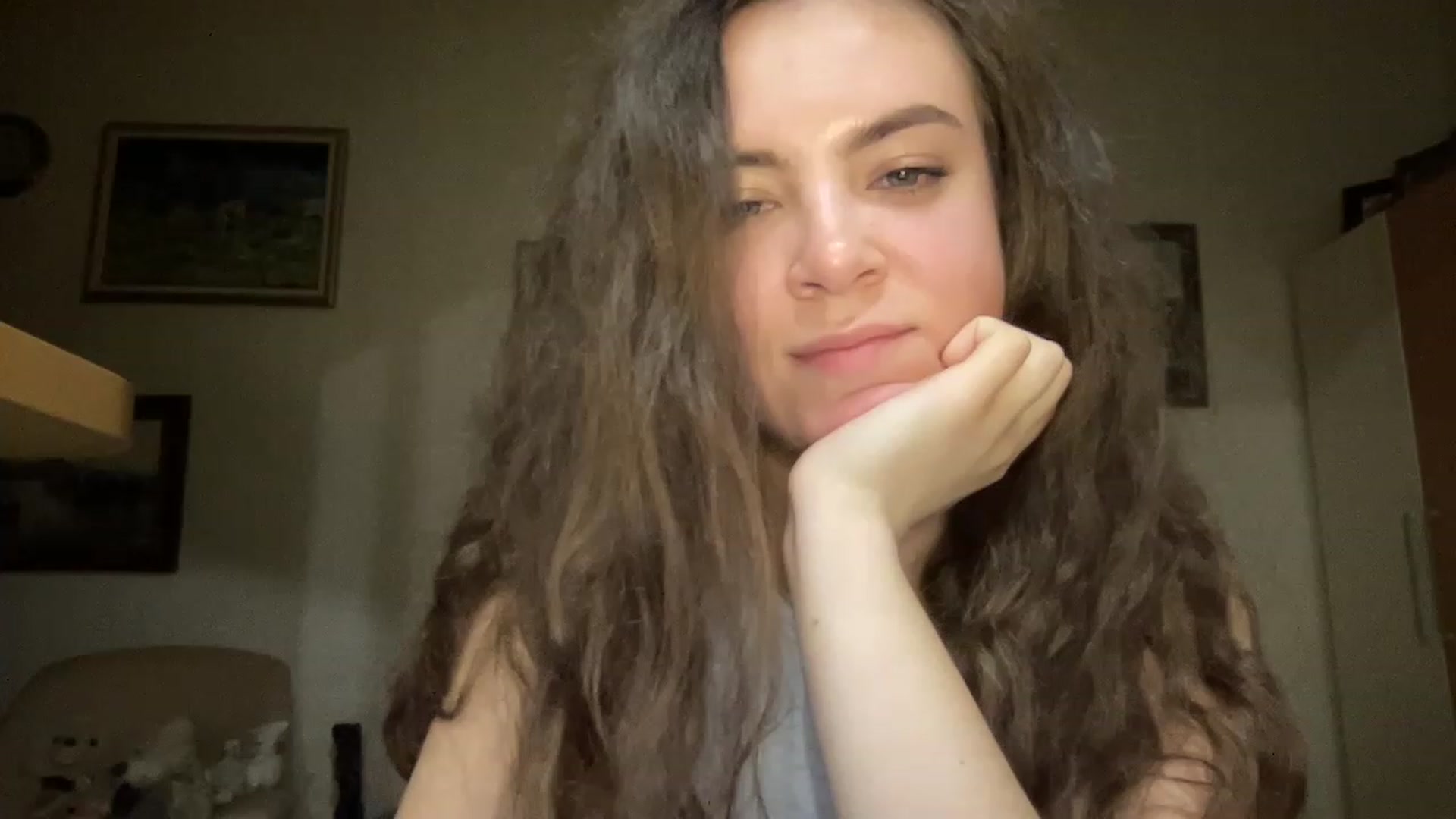 Gallery image thumbnail from MonicaLeCruze's myfreecams stream on, 06/12/2023, 20:32 image 19 of 20