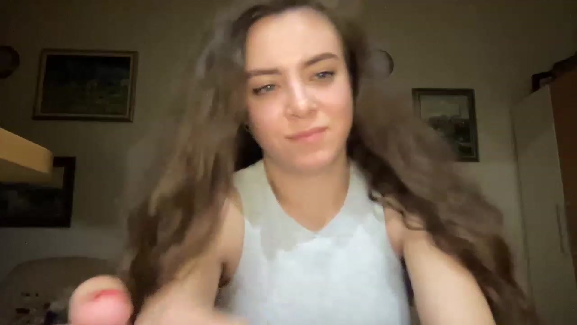 Gallery image thumbnail from MonicaLeCruze's myfreecams stream on, 06/12/2023, 20:32 image 13 of 20