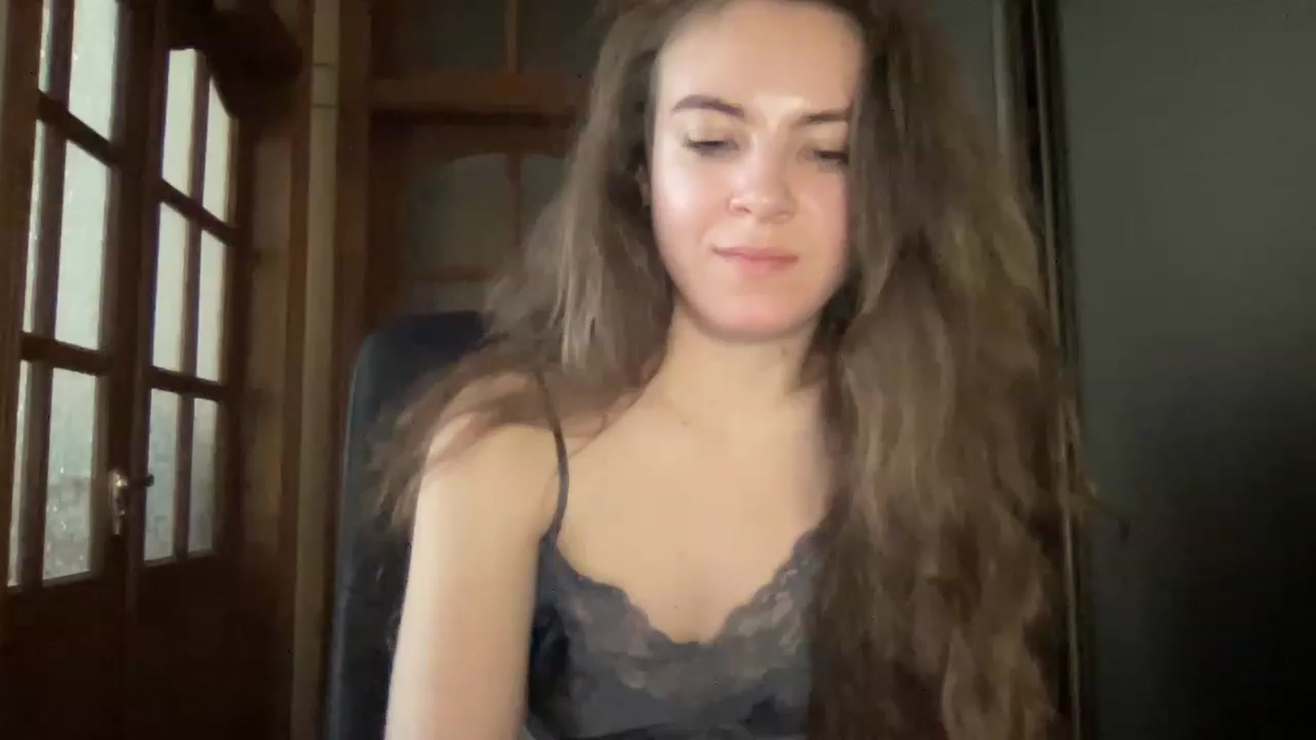 Gallery image thumbnail from MonicaLeCruze's myfreecams stream on, 06/15/2023, 15:29 image 18 of 20