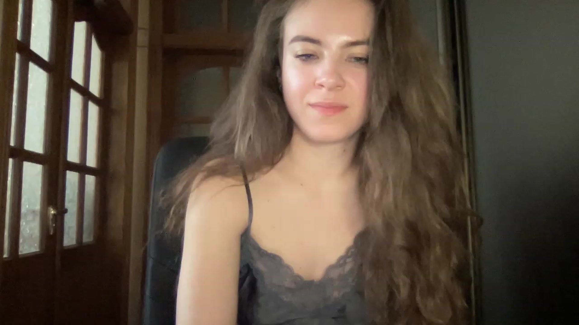 Gallery image thumbnail from MonicaLeCruze's myfreecams stream on, 06/15/2023, 15:29 image 13 of 20