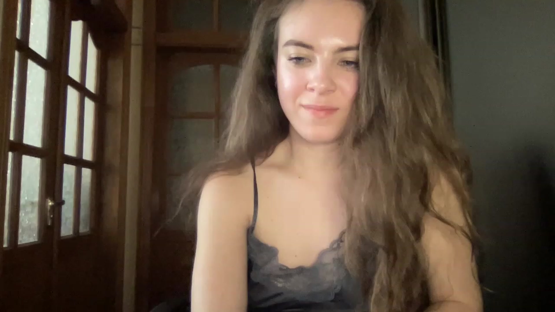 Gallery image thumbnail from MonicaLeCruze's myfreecams stream on, 06/15/2023, 15:29 image 5 of 20