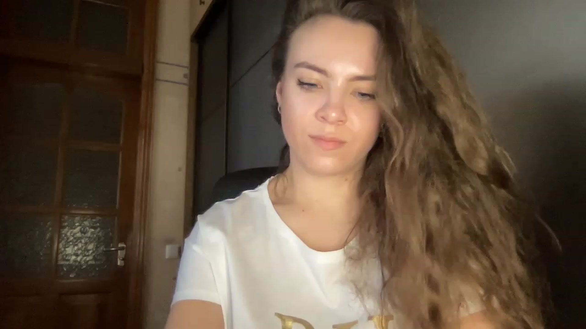 Gallery image thumbnail from MonicaLeCruze's myfreecams stream on, 06/16/2023, 09:37 image 8 of 20