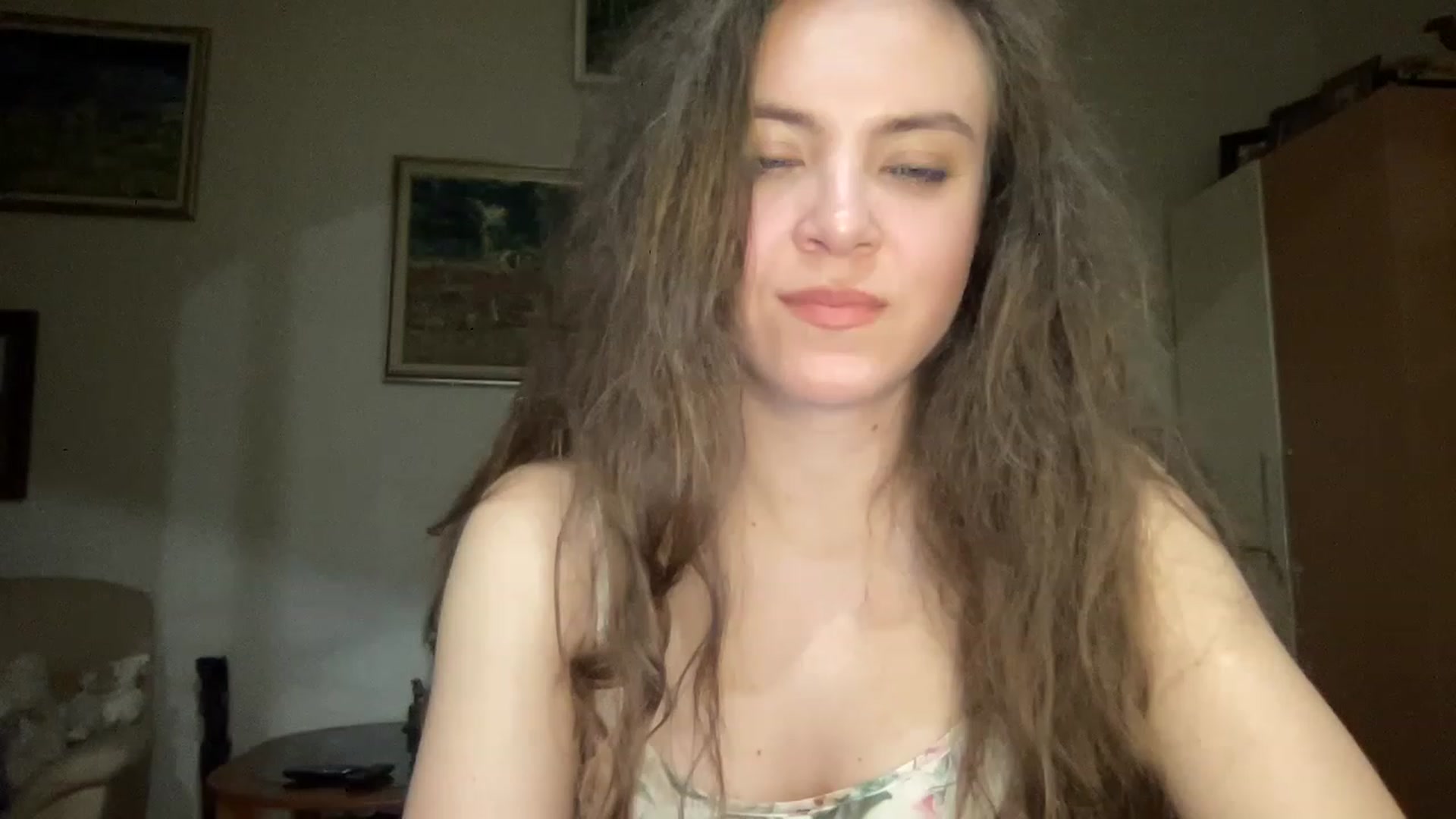 Gallery image thumbnail from MonicaLeCruze's myfreecams stream on, 06/20/2023, 19:49 image 14 of 20