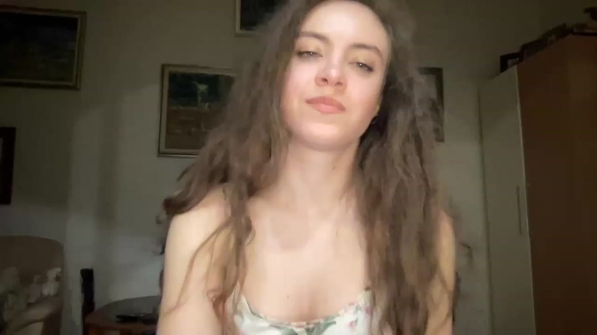 Gallery image thumbnail from MonicaLeCruze's myfreecams stream on, 06/20/2023, 19:49 image 15 of 20