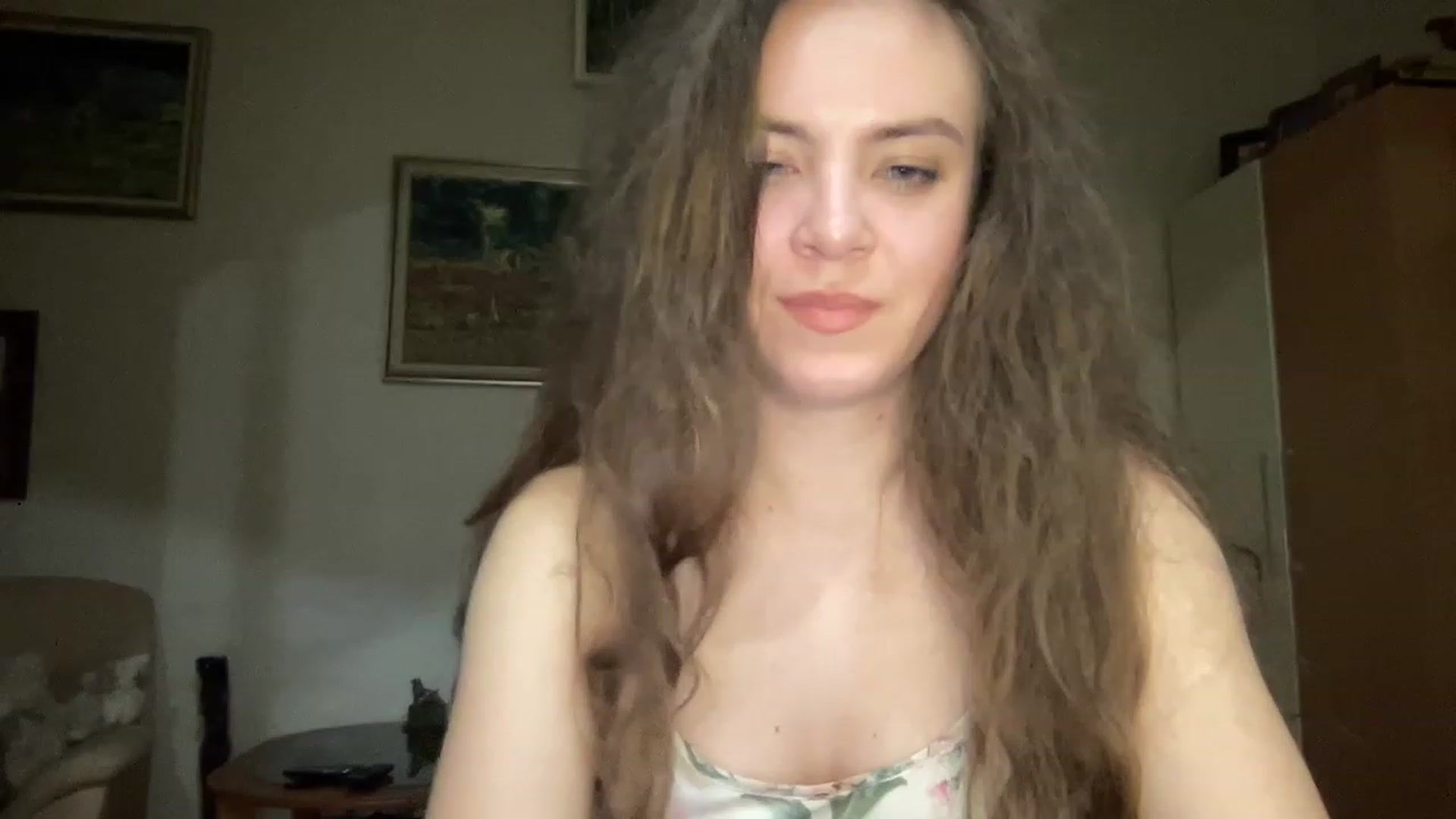 Gallery image thumbnail from MonicaLeCruze's myfreecams stream on, 06/20/2023, 19:49 image 6 of 20