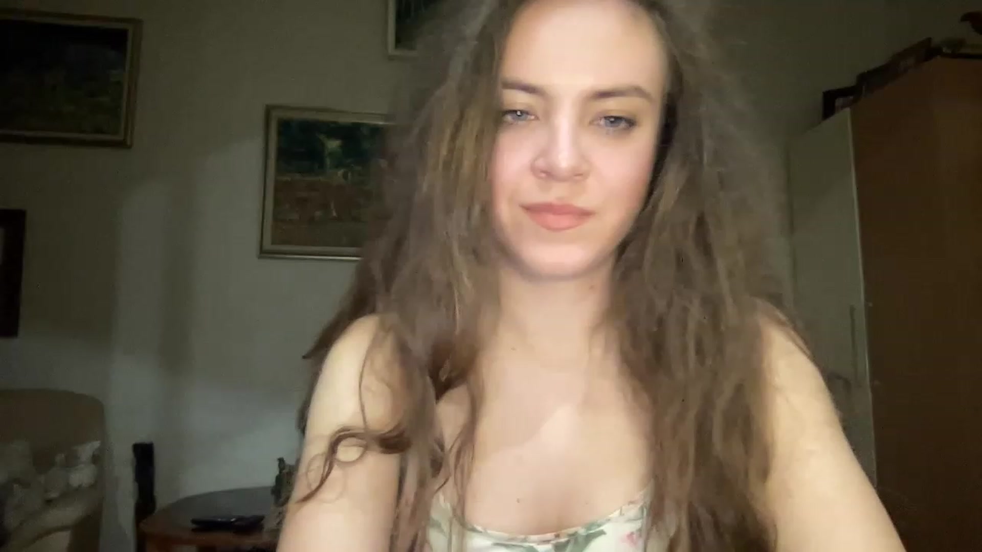 Gallery image thumbnail from MonicaLeCruze's myfreecams stream on, 06/20/2023, 19:49 image 11 of 20