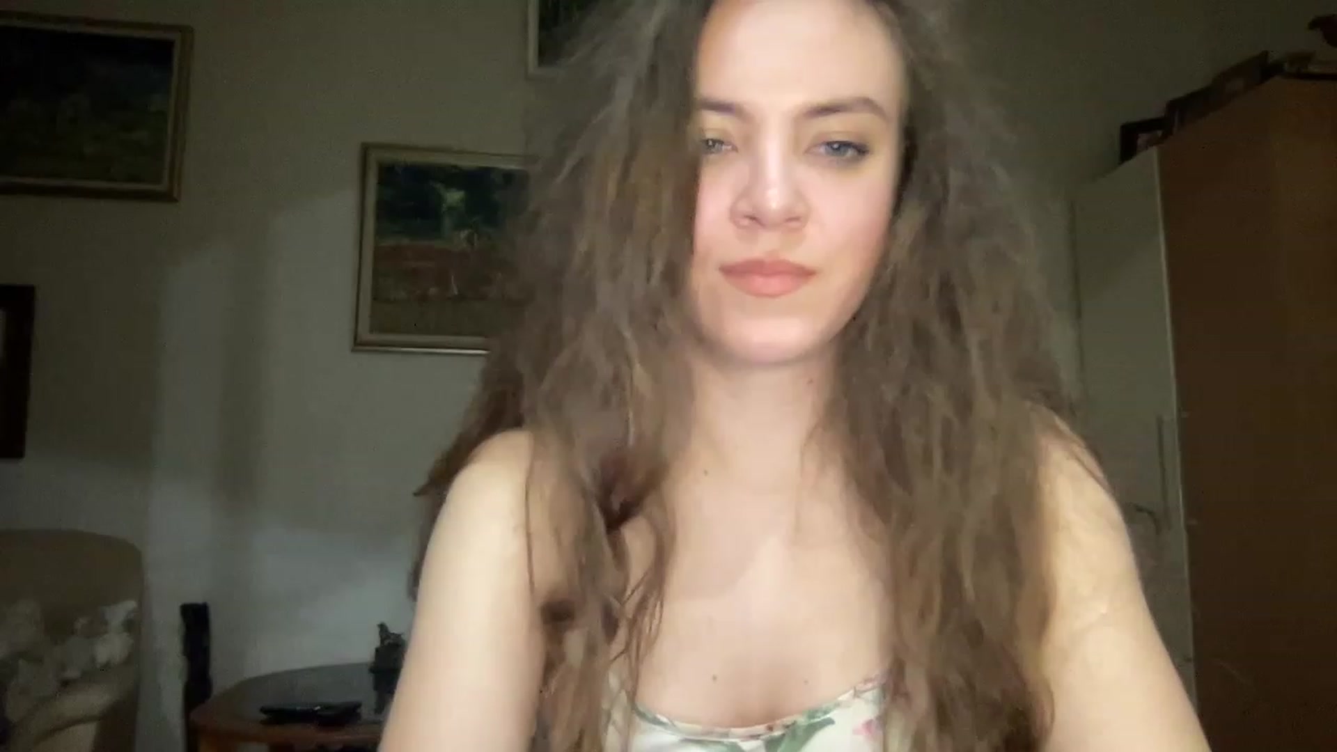 Gallery image thumbnail from MonicaLeCruze's myfreecams stream on, 06/20/2023, 19:49 image 10 of 20