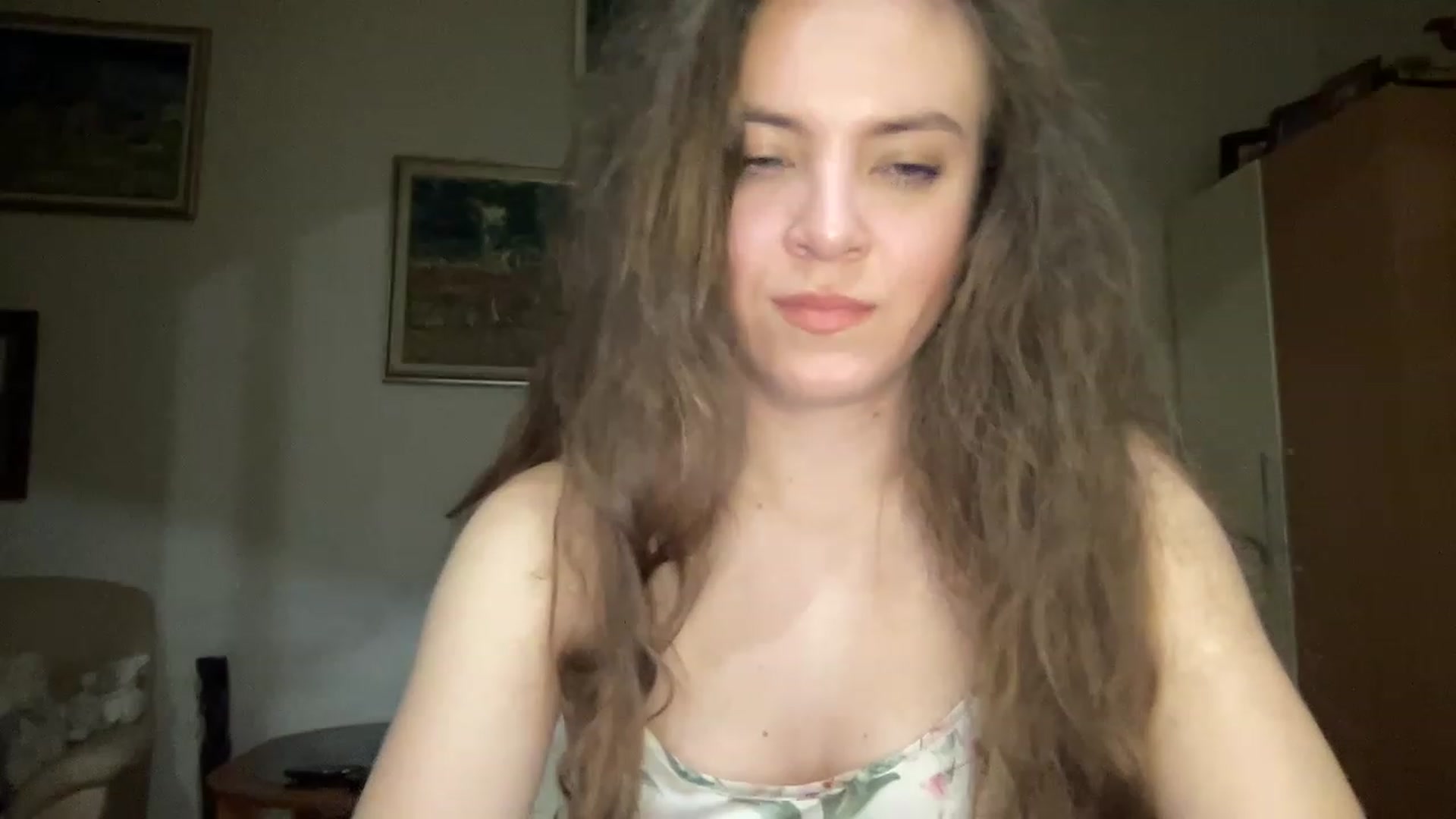 Gallery image thumbnail from MonicaLeCruze's myfreecams stream on, 06/20/2023, 19:49 image 3 of 20
