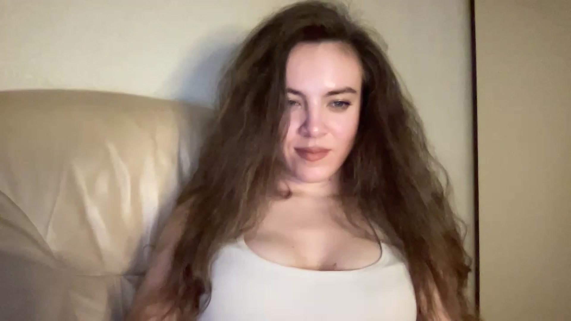 Gallery image thumbnail from MonicaLeCruze's myfreecams stream on, 06/22/2023, 20:45 image 6 of 20