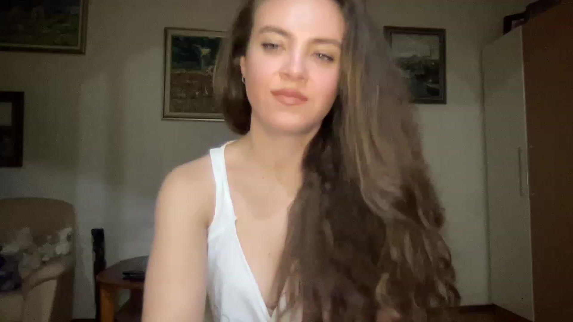 Gallery image thumbnail from MonicaLeCruze's myfreecams stream on, 06/27/2023, 19:49 image 17 of 20