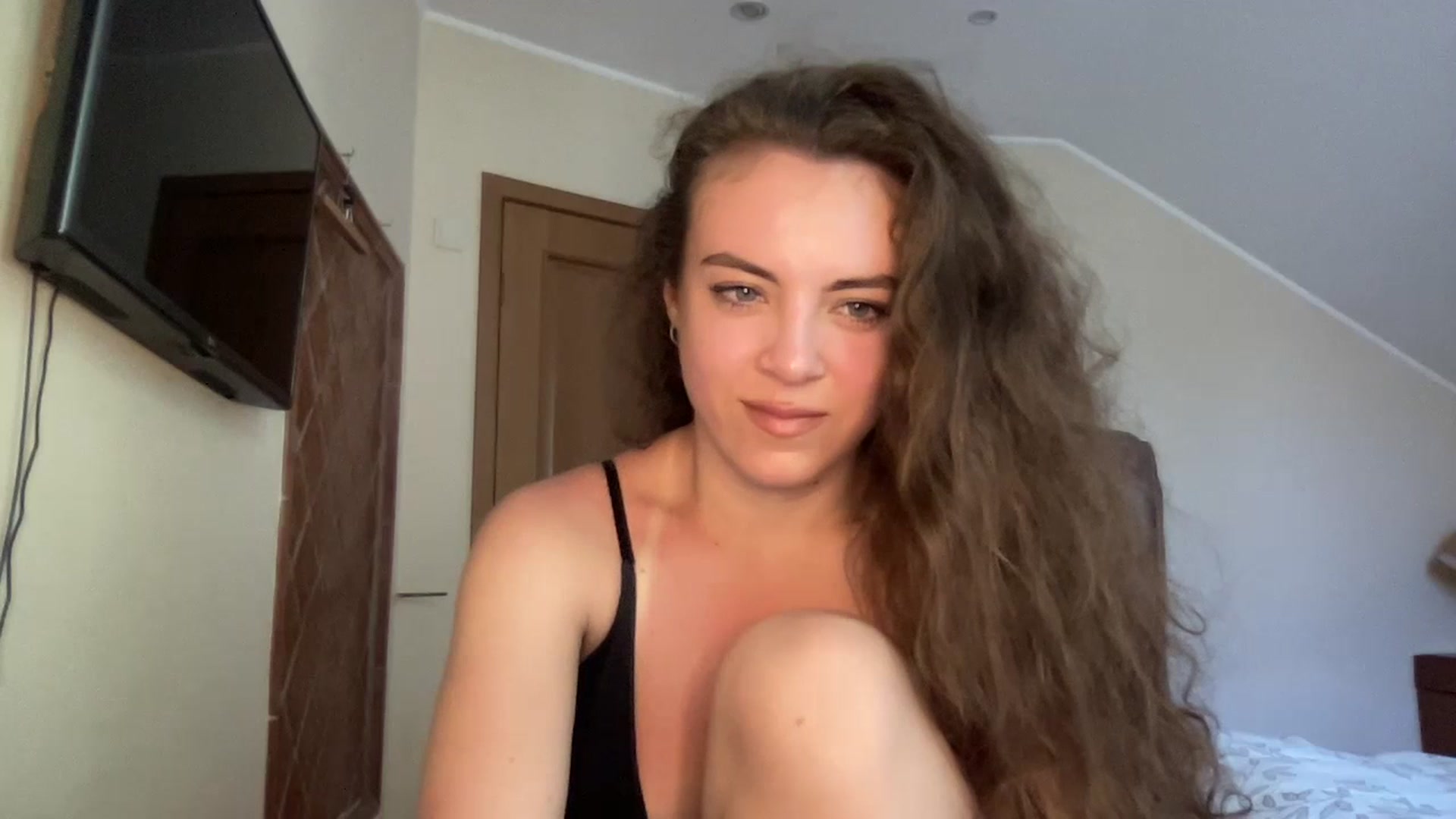 Gallery image thumbnail from MonicaLeCruze's myfreecams stream on, 07/03/2023, 11:01 image 12 of 20