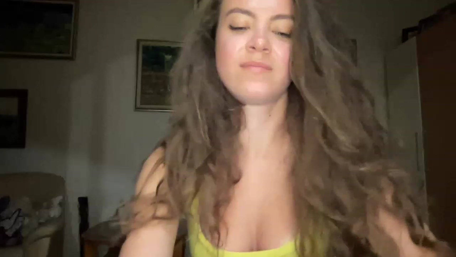 Gallery image thumbnail from MonicaLeCruze's myfreecams stream on, 07/09/2023, 20:59 image 10 of 20