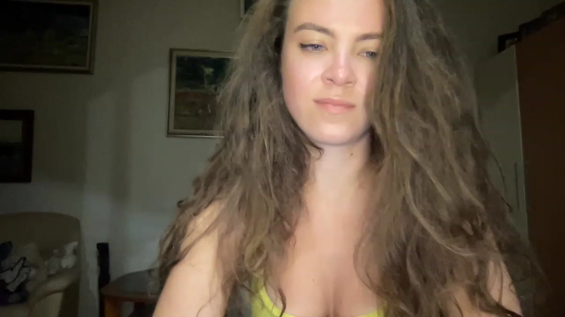 Gallery image thumbnail from MonicaLeCruze's myfreecams stream on, 07/09/2023, 20:59 image 2 of 20