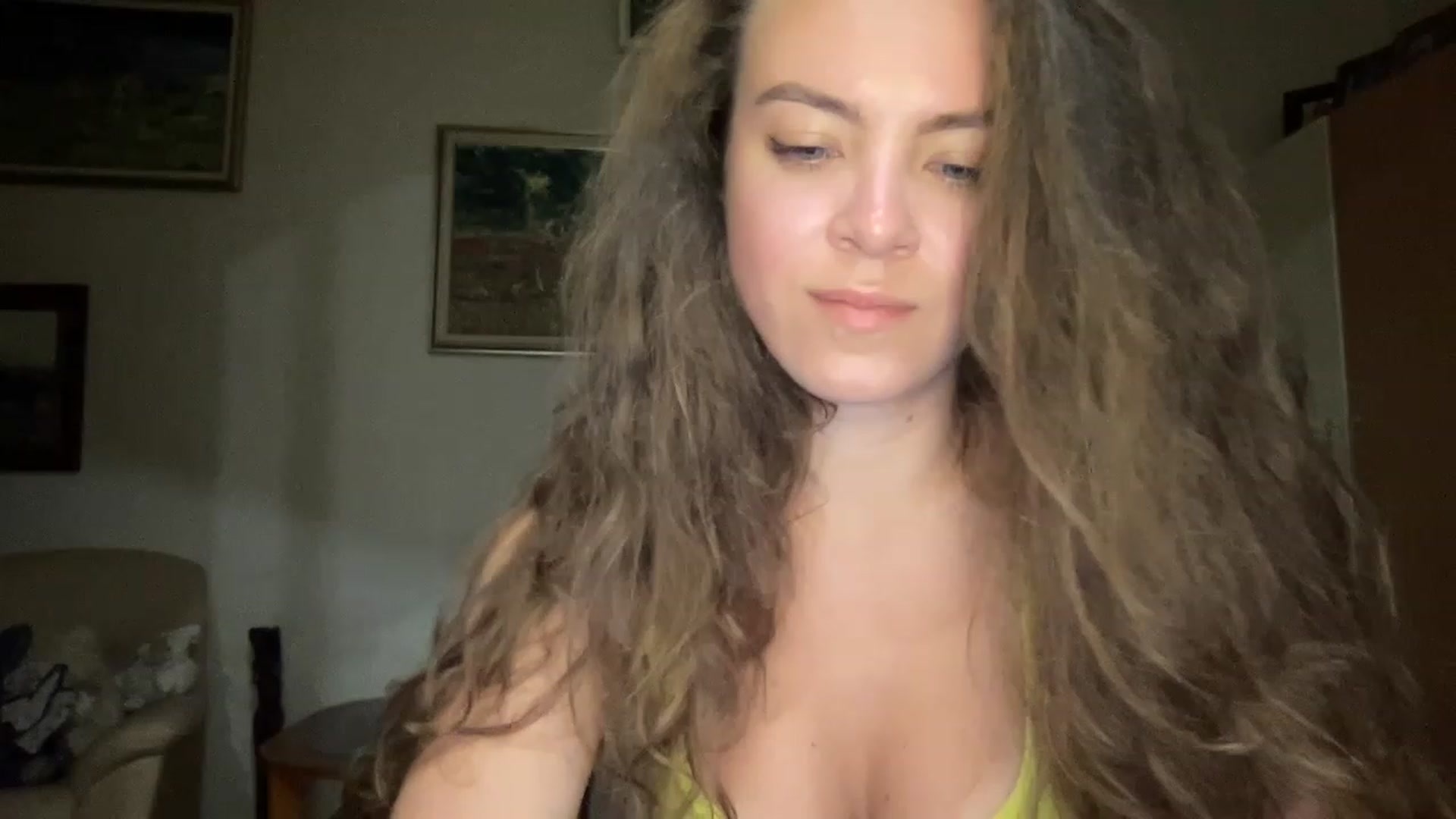 Gallery image thumbnail from MonicaLeCruze's myfreecams stream on, 07/09/2023, 20:59 image 18 of 20
