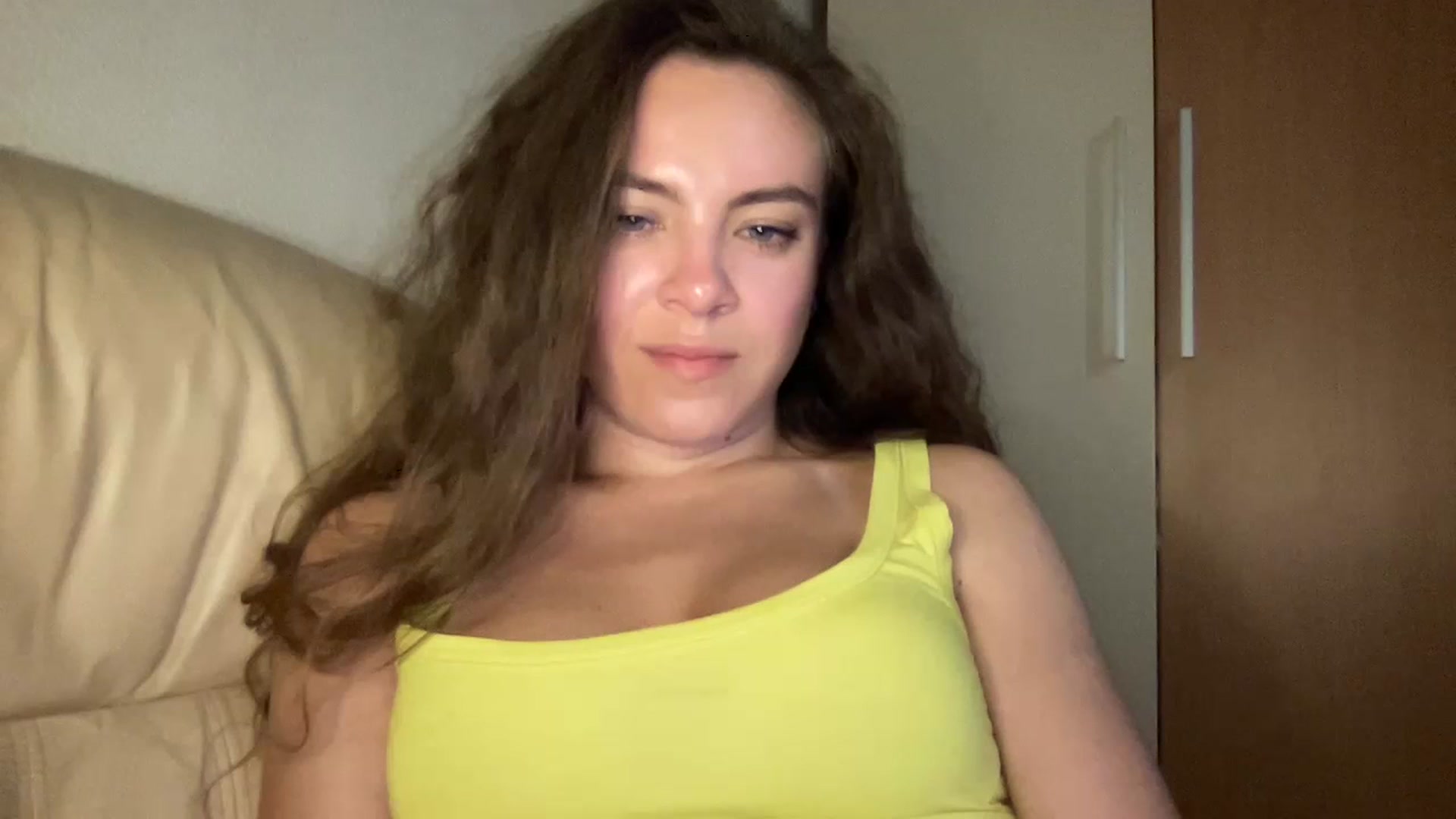 Gallery image thumbnail from MonicaLeCruze's myfreecams stream on, 07/10/2023, 24:37 image 18 of 20