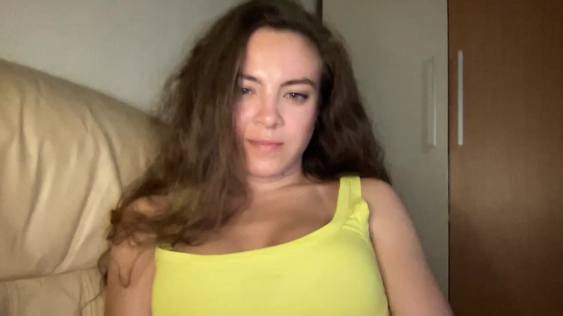 Gallery image thumbnail from MonicaLeCruze's myfreecams stream on, 07/10/2023, 24:37 image 15 of 20