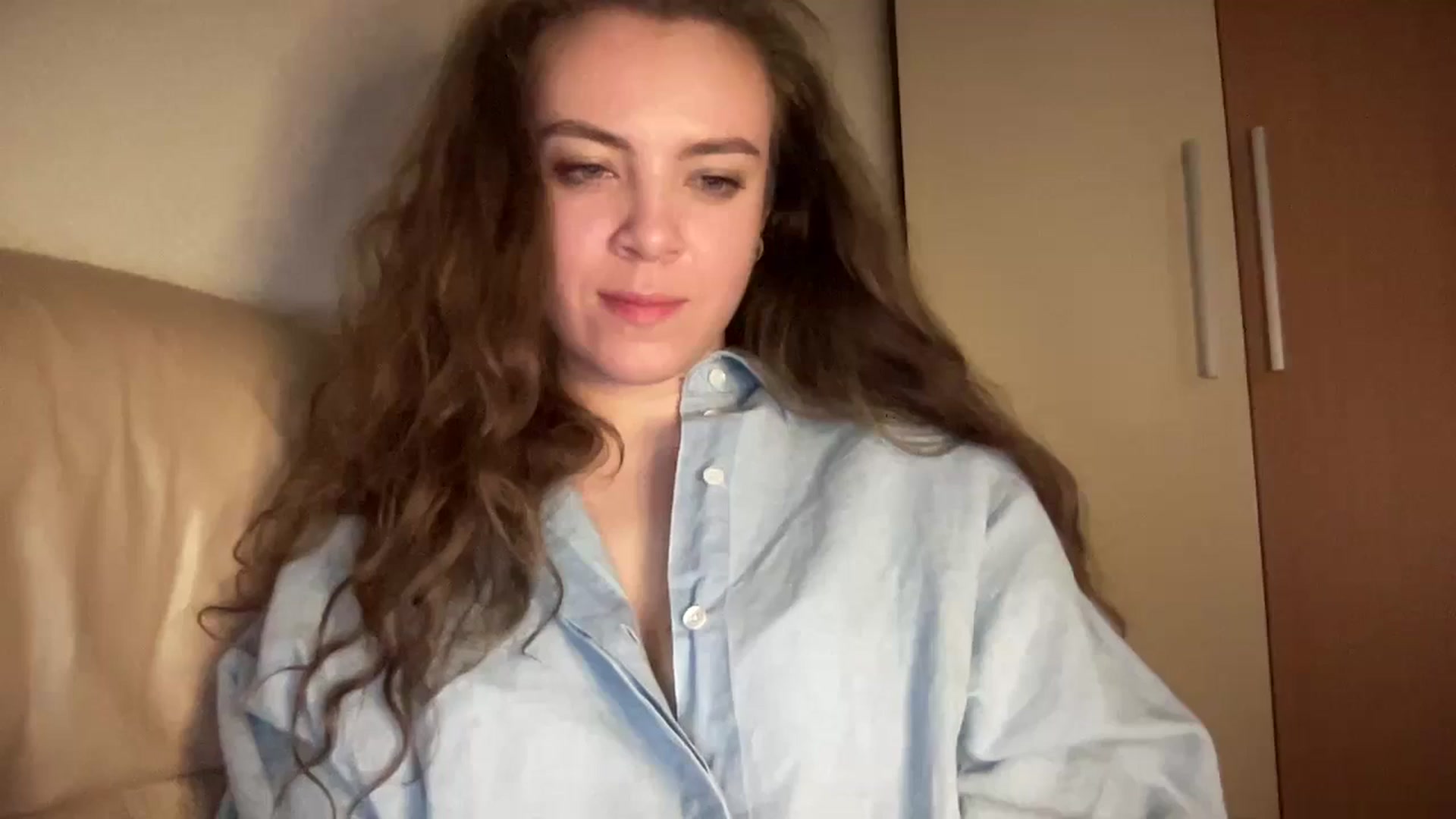 Gallery image thumbnail from MonicaLeCruze's myfreecams stream on, 05/09/2024, 20:36 image 12 of 20