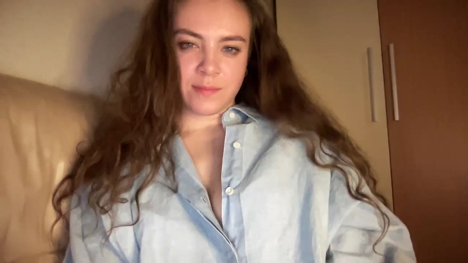 Gallery image thumbnail from MonicaLeCruze's myfreecams stream on, 05/09/2024, 20:46 image 20 of 20