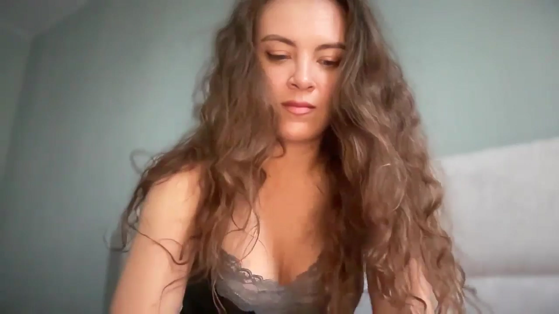 Gallery image thumbnail from MonicaLeCruze's myfreecams stream on, 06/11/2024, 09:11 image 6 of 20