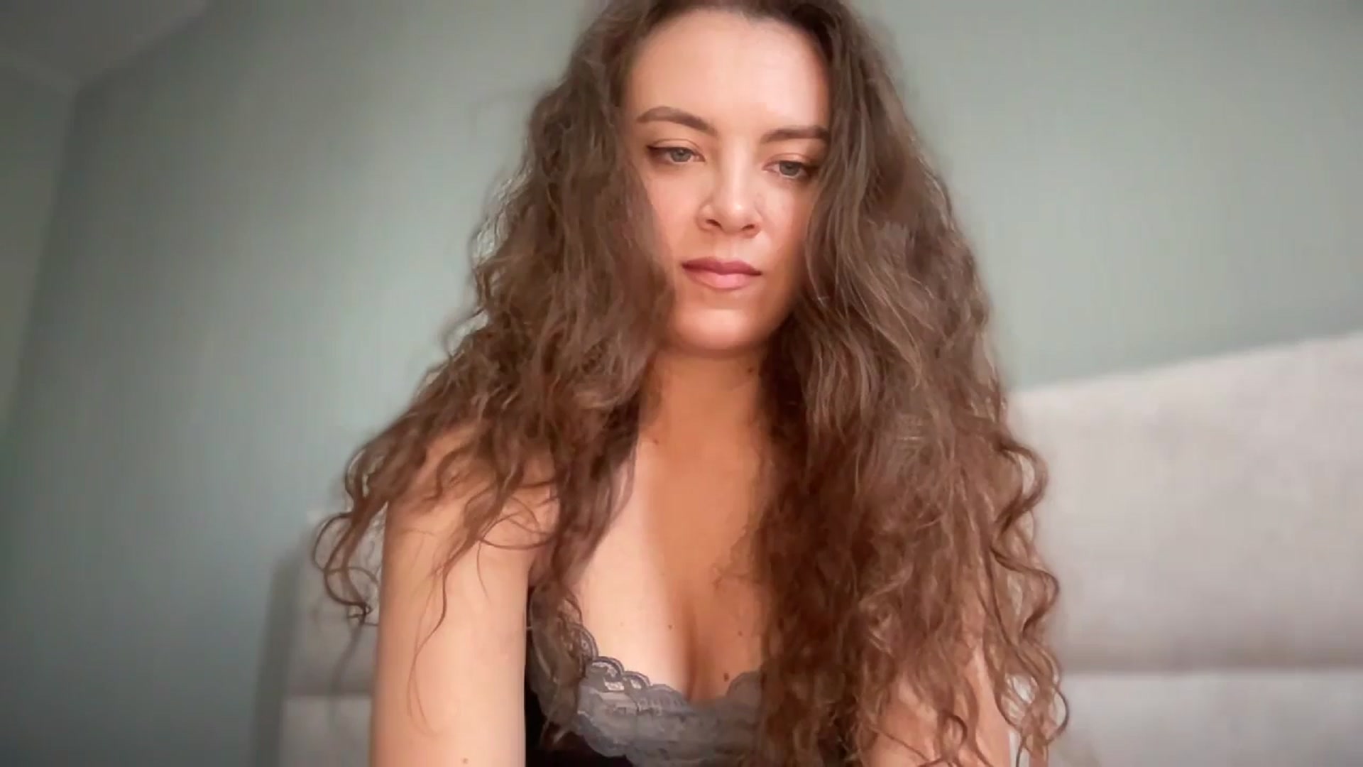 Gallery image thumbnail from MonicaLeCruze's myfreecams stream on, 06/11/2024, 09:11 image 11 of 20