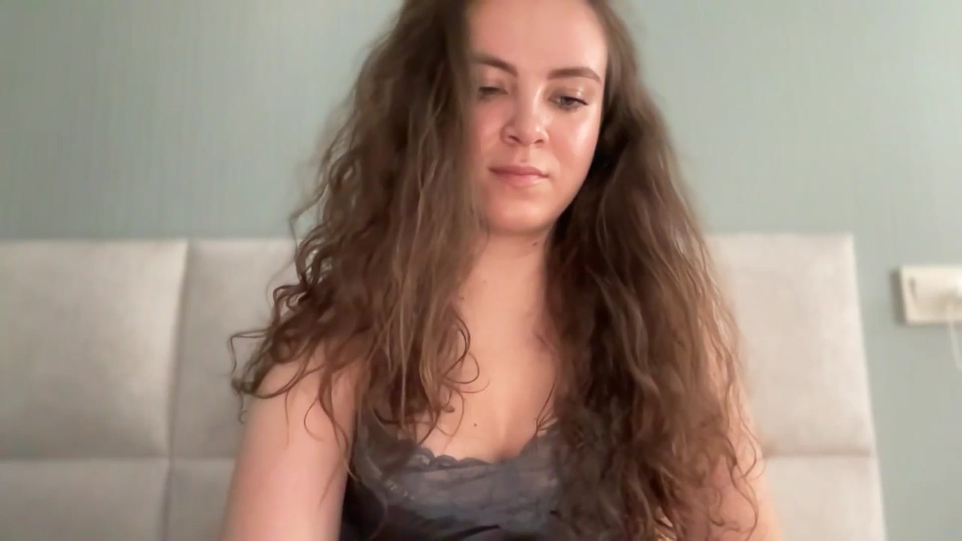 Gallery image thumbnail from MonicaLeCruze's myfreecams stream on, 03/14/2025, 13:07 image 4 of 20