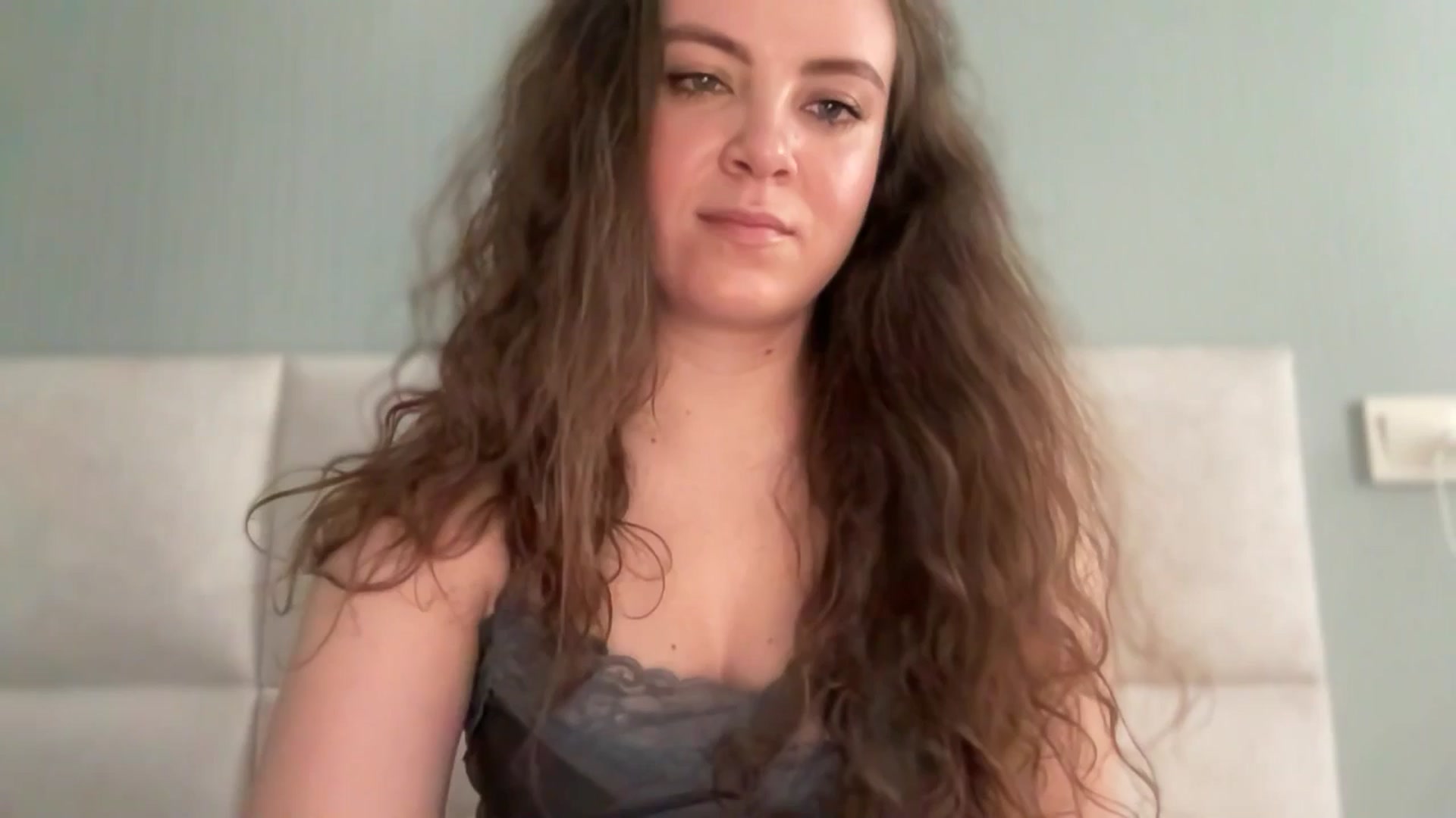 Gallery image thumbnail from MonicaLeCruze's myfreecams stream on, 03/14/2025, 13:07 image 8 of 20