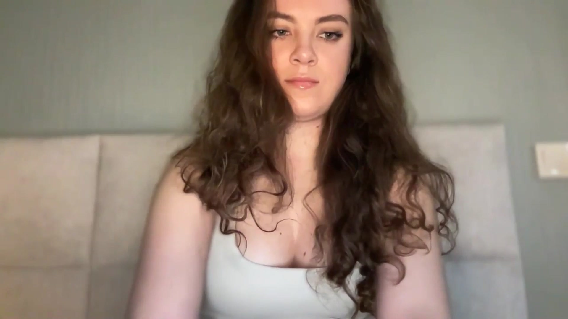 Gallery image thumbnail from MonicaLeCruze's myfreecams stream on, 03/31/2025, 13:03 image 19 of 20