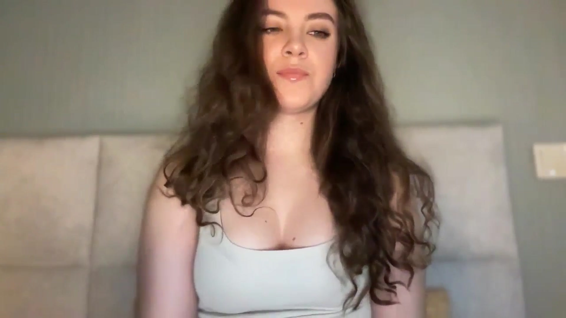 Gallery image thumbnail from MonicaLeCruze's myfreecams stream on, 03/31/2025, 13:03 image 16 of 20