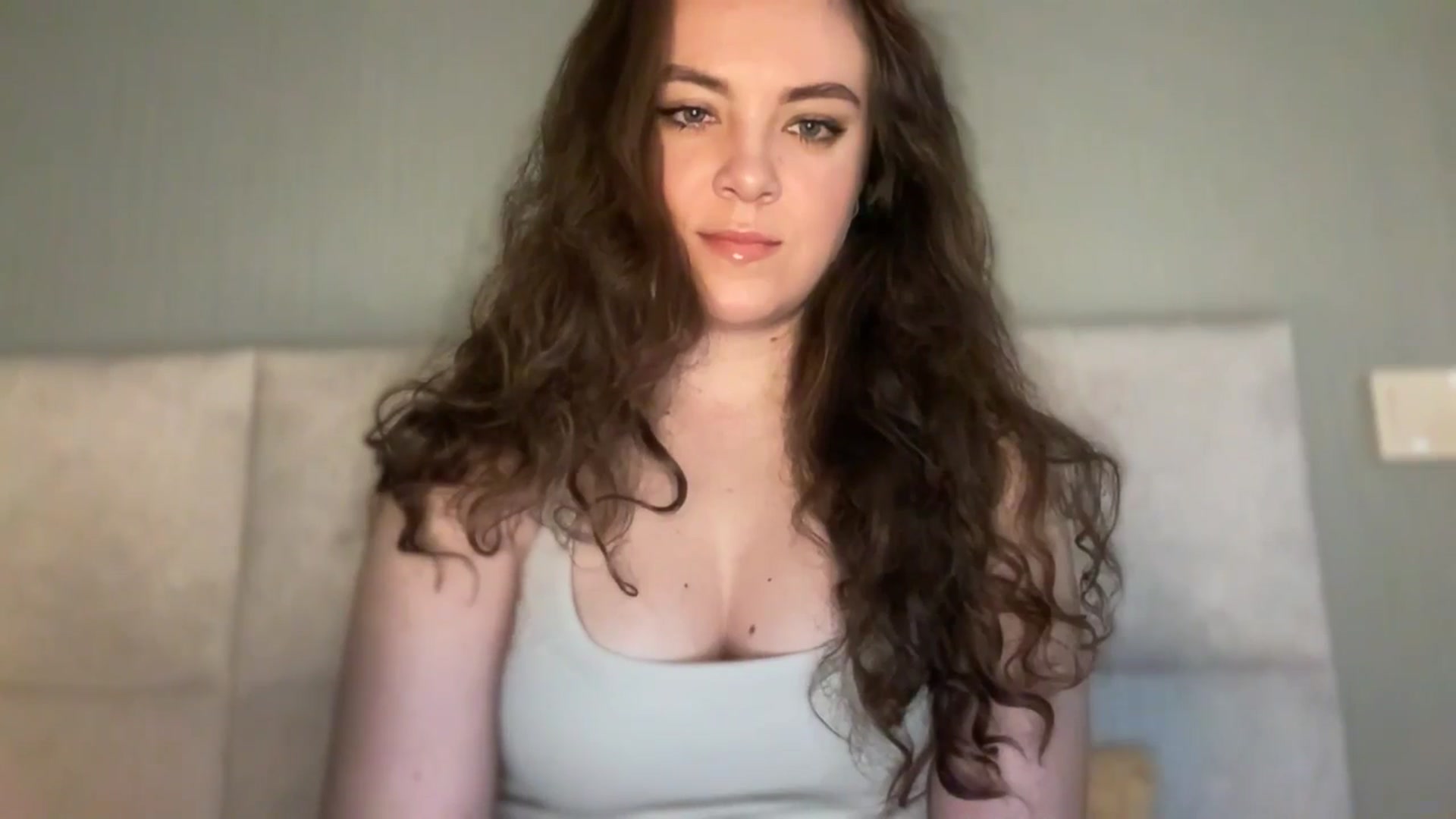Gallery image thumbnail from MonicaLeCruze's myfreecams stream on, 03/31/2025, 13:03 image 11 of 20